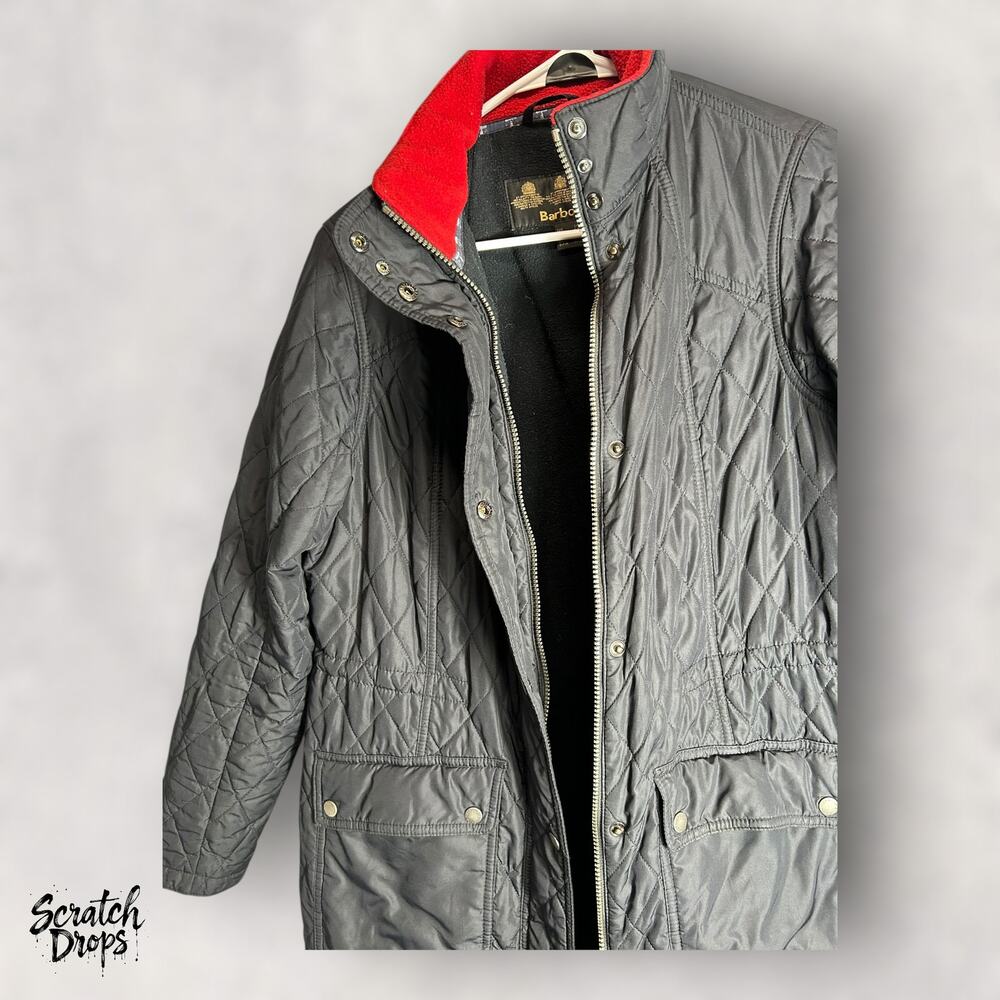 Barbour Women's Quilted Winter Jacket Size 10 Black Warm Coat Red Collar Stylish - Picture 3 of 5